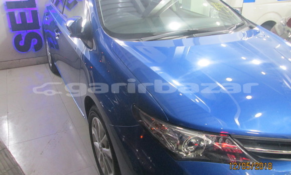 কেনা আমদানি Toyota Auris Blue গাড়ী মধ্যে ঢাকা মধ্যে Dhaka কেনা আমদানি Toyota Auris Blue গাড়ী মধ্যে ঢাকা মধ্যে Dhaka