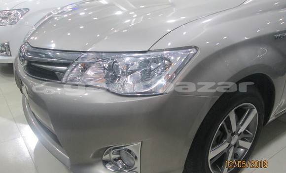 কেনা আমদানি Toyota Axio Gold গাড়ী মধ্যে ঢাকা মধ্যে Dhaka কেনা আমদানি Toyota Axio Gold গাড়ী মধ্যে ঢাকা মধ্যে Dhaka