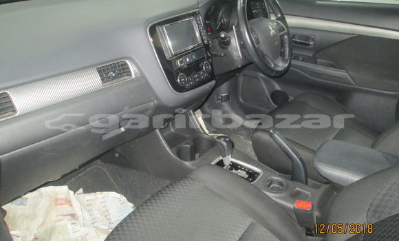 কেনা আমদানি Mitsubishi Outlander Black গাড়ী মধ্যে ঢাকা মধ্যে Dhaka কেনা আমদানি Mitsubishi Outlander Black গাড়ী মধ্যে ঢাকা মধ্যে Dhaka