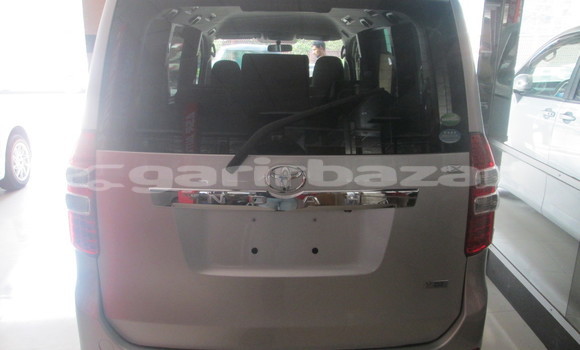 Buy Import Toyota Noah in Dhaka, Dhaka Buy Import Toyota Noah in Dhaka, Dhaka