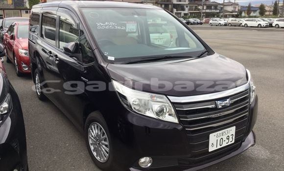 কেনা আমদানি Toyota Noah Burgundy গাড়ী মধ্যে ঢাকা মধ্যে Dhaka কেনা আমদানি Toyota Noah Burgundy গাড়ী মধ্যে ঢাকা মধ্যে Dhaka