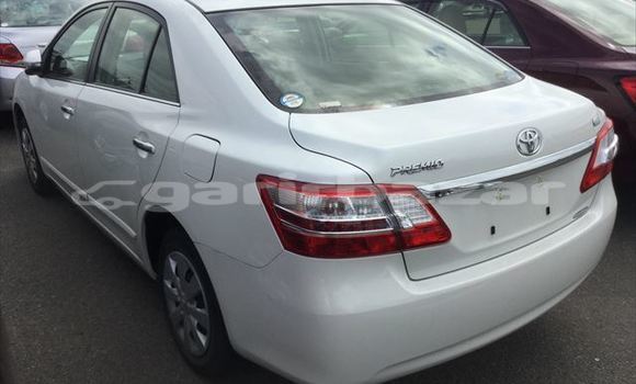 কেনা আমদানি Toyota Premio White গাড়ী মধ্যে ঢাকা মধ্যে Dhaka কেনা আমদানি Toyota Premio White গাড়ী মধ্যে ঢাকা মধ্যে Dhaka