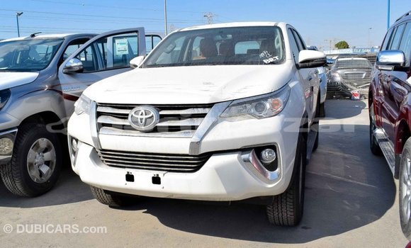 কেনা আমদানি Toyota Fortuner White গাড়ী মধ্যে ইম্পোর্ট - দুবাই মধ্যে Bandarban কেনা আমদানি Toyota Fortuner White গাড়ী মধ্যে ইম্পোর্ট - দুবাই মধ্যে Bandarban