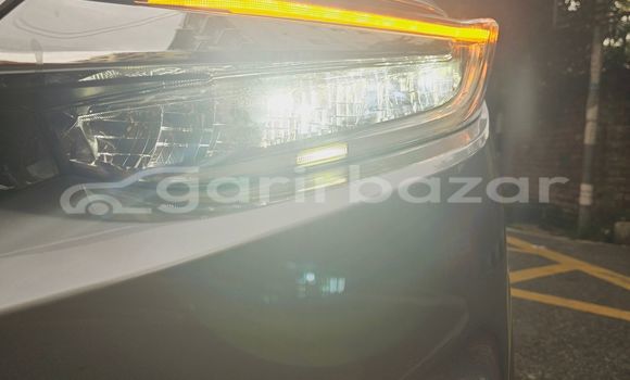 কেনা আমদানি Honda Insight Gray গাড়ী মধ্যে ঢাকা মধ্যে Dhaka কেনা আমদানি Honda Insight Gray গাড়ী মধ্যে ঢাকা মধ্যে Dhaka