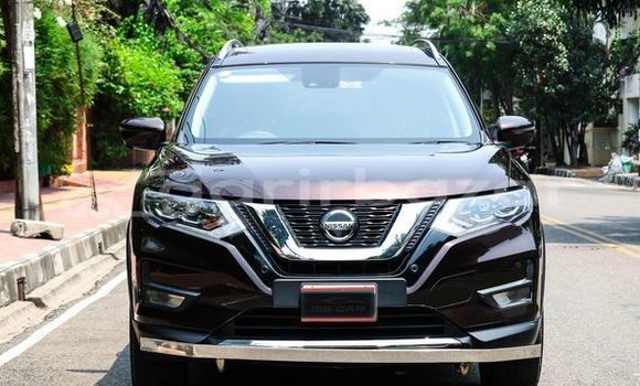 কেনা নতুন Nissan X-Trail Bronze গাড়ী মধ্যে ঢাকা মধ্যে Dhaka
