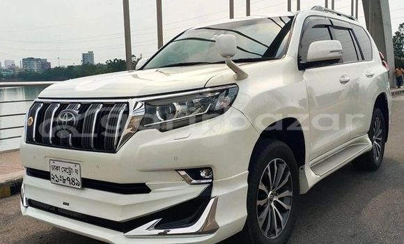Buy Used 2018 Toyota Land Cruiser Prado in Dhaka, Dhaka Buy Used 2018 Toyota Land Cruiser Prado in Dhaka, Dhaka