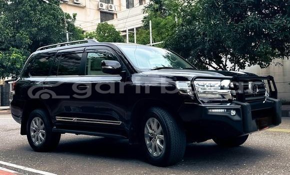 Buy Used 2018 Toyota Land Cruiser in Dhaka, Dhaka Buy Used 2018 Toyota Land Cruiser in Dhaka, Dhaka