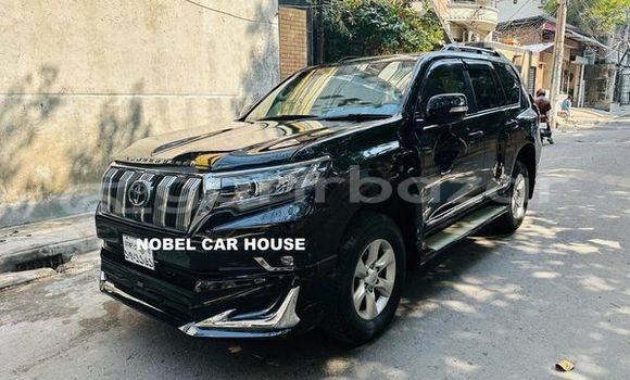 Buy Used 2016 Toyota land cruiser-prado tx in Dhaka, Dhaka Buy Used 2016 Toyota land cruiser-prado tx in Dhaka, Dhaka