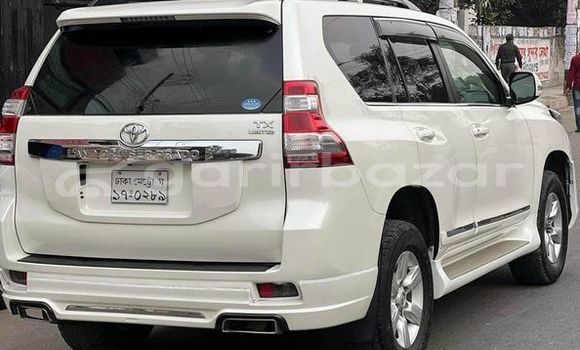 Buy Used 2014 Toyota Land Cruiser Prado in Dhaka, Dhaka Buy Used 2014 Toyota Land Cruiser Prado in Dhaka, Dhaka