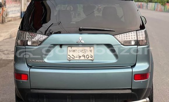 কেনা ব্যবহৃত Mitsubishi Outlander Sky blue গাড়ী মধ্যে ঢাকা মধ্যে Dhaka কেনা ব্যবহৃত Mitsubishi Outlander Sky blue গাড়ী মধ্যে ঢাকা মধ্যে Dhaka