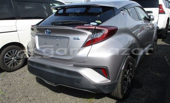 Buy Import 2019 Toyota chr g-led package in Dhaka, Dhaka Buy Import 2019 Toyota chr g-led package in Dhaka, Dhaka