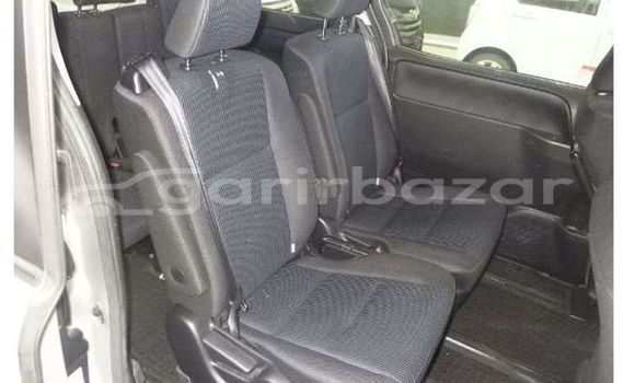 Buy Used 2019 Toyota noah x in Dhaka, Dhaka Buy Used 2019 Toyota noah x in Dhaka, Dhaka
