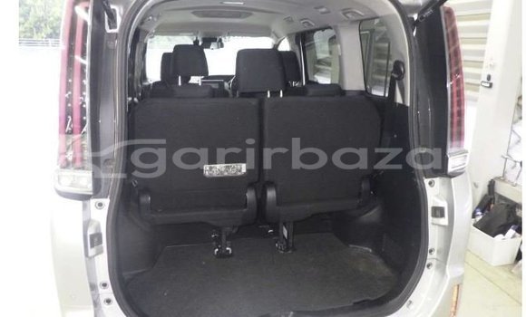 Buy Used 2019 Toyota noah x in Dhaka, Dhaka Buy Used 2019 Toyota noah x in Dhaka, Dhaka