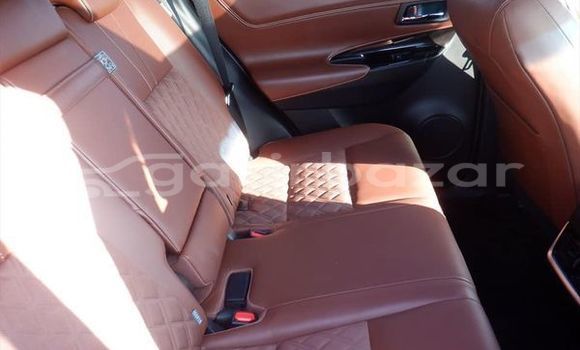 Buy Used 2020 Toyota Harrier in Dhaka, Dhaka Buy Used 2020 Toyota Harrier in Dhaka, Dhaka