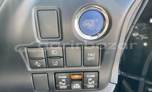 Buy Used 2020 Toyota noah si in Dhaka, Dhaka Buy Used 2020 Toyota noah si in Dhaka, Dhaka