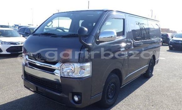 Buy Used 2018 Toyota Hiace super gl in Dhaka, Dhaka Buy Used 2018 Toyota Hiace super gl in Dhaka, Dhaka