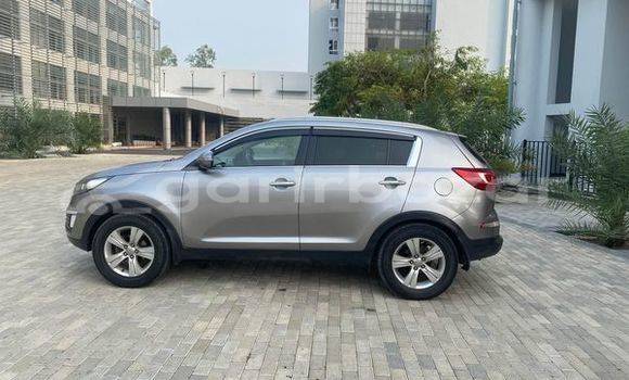 Buy Used 2011 Mercedes-Benz Sportage in Dhaka, Dhaka Buy Used 2011 Mercedes-Benz Sportage in Dhaka, Dhaka