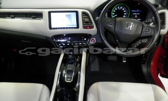 Buy Import Honda Vezel in Dhaka, Dhaka Buy Import Honda Vezel in Dhaka, Dhaka
