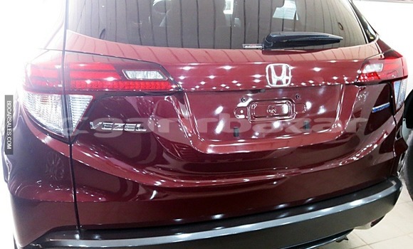 Buy Import Honda Vezel in Dhaka, Dhaka Buy Import Honda Vezel in Dhaka, Dhaka