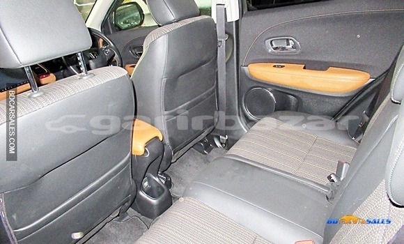 Buy Import Honda Vezel in Dhaka, Dhaka Buy Import Honda Vezel in Dhaka, Dhaka