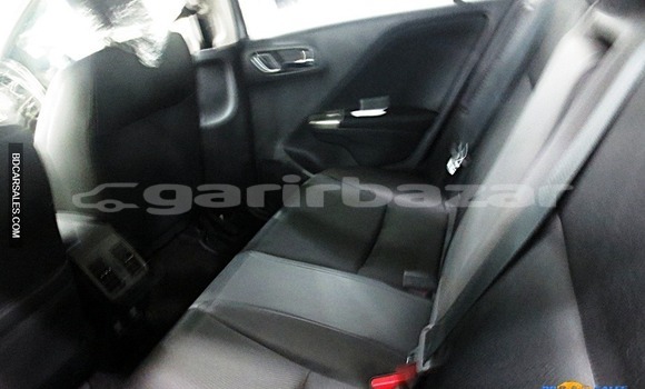 Buy Import Honda Grace in Dhaka, Dhaka Buy Import Honda Grace in Dhaka, Dhaka