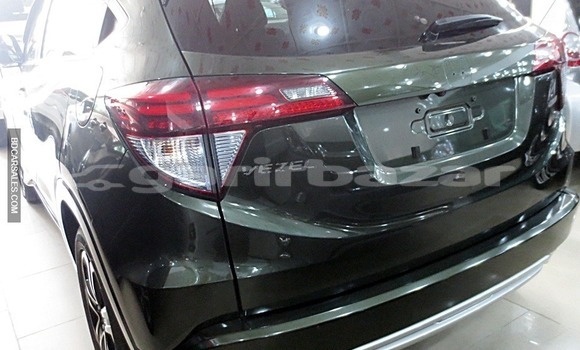 Buy Import Honda Vezel in Dhaka, Dhaka Buy Import Honda Vezel in Dhaka, Dhaka
