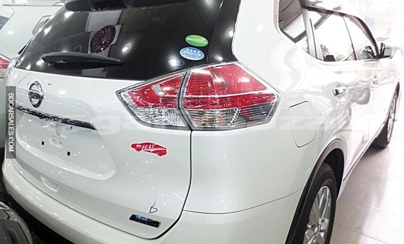 Buy Import Nissan X-Trail in Dhaka, Dhaka Buy Import Nissan X-Trail in Dhaka, Dhaka