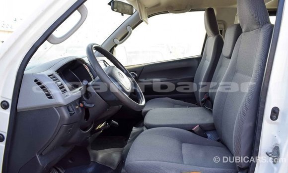 Buy Import 2011 Toyota Hiace in Import - Dubai, Bandarban Buy Import 2011 Toyota Hiace in Import - Dubai, Bandarban