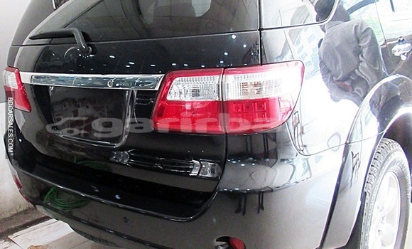 Buy Import Toyota Fortuner in Dhaka, Dhaka Buy Import Toyota Fortuner in Dhaka, Dhaka