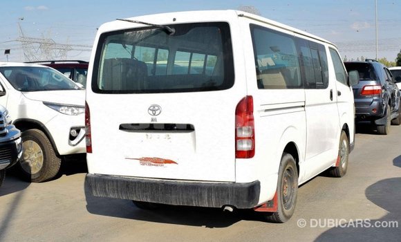Buy Import 2011 Toyota Hiace in Import - Dubai, Bandarban Buy Import 2011 Toyota Hiace in Import - Dubai, Bandarban