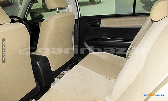 Buy Import Toyota Axio in Dhaka, Dhaka Buy Import Toyota Axio in Dhaka, Dhaka