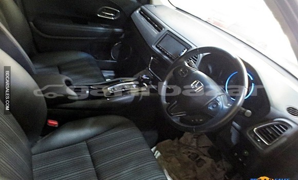 Buy Import Honda Vezel in Dhaka, Dhaka Buy Import Honda Vezel in Dhaka, Dhaka