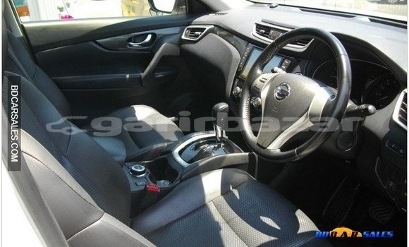 Buy Import Nissan X-Trail in Dhaka, Dhaka Buy Import Nissan X-Trail in Dhaka, Dhaka