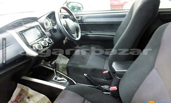 Buy Import Toyota Fielder in Dhaka, Dhaka Buy Import Toyota Fielder in Dhaka, Dhaka