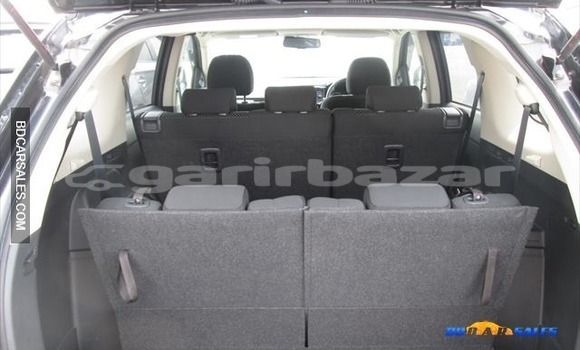 Buy Import Mitsubishi Outlander in Dhaka, Dhaka Buy Import Mitsubishi Outlander in Dhaka, Dhaka