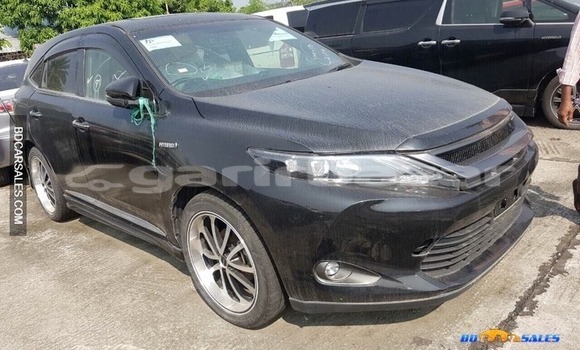 Buy Import Toyota Harrier in Dhaka, Dhaka Buy Import Toyota Harrier in Dhaka, Dhaka