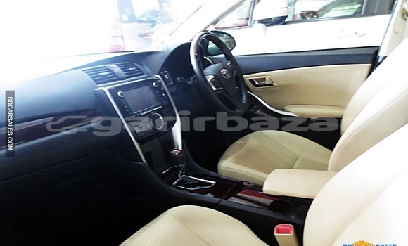 Buy Import Toyota Axio in Dhaka, Dhaka Buy Import Toyota Axio in Dhaka, Dhaka