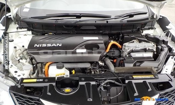 Buy Import Nissan X-Trail in Dhaka, Dhaka Buy Import Nissan X-Trail in Dhaka, Dhaka