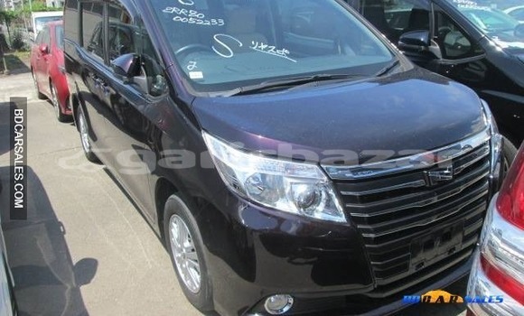 Buy Import Toyota Noah in Dhaka, Dhaka Buy Import Toyota Noah in Dhaka, Dhaka