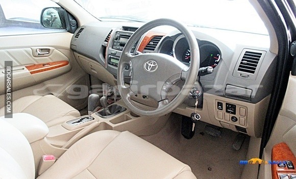 Buy Import Toyota Fortuner in Dhaka, Dhaka Buy Import Toyota Fortuner in Dhaka, Dhaka
