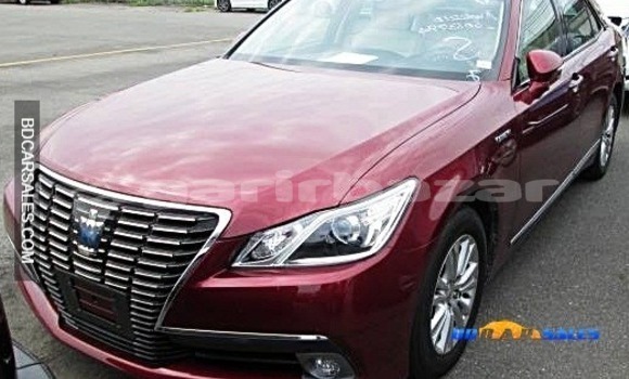 Buy Import Toyota Crown in Dhaka, Dhaka Buy Import Toyota Crown in Dhaka, Dhaka