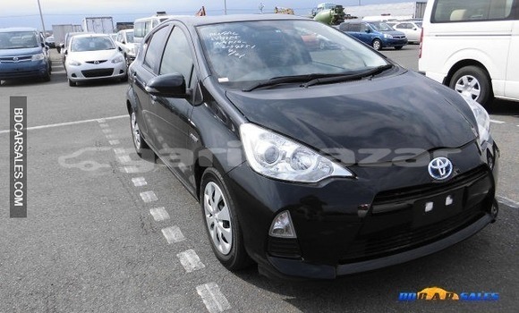 Buy Import Toyota Aqua in Dhaka, Dhaka Buy Import Toyota Aqua in Dhaka, Dhaka