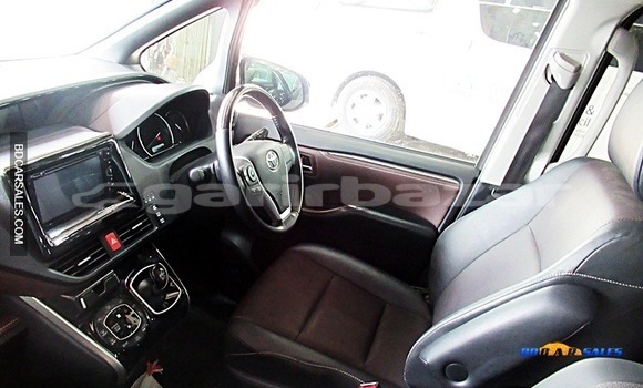 Buy Import Toyota Esquire in Dhaka, Dhaka Buy Import Toyota Esquire in Dhaka, Dhaka