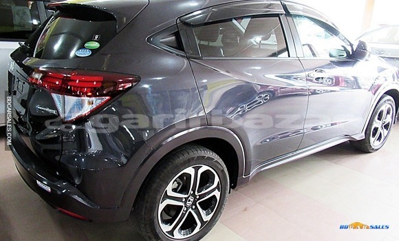 Buy Import Honda Vezel in Dhaka, Dhaka Buy Import Honda Vezel in Dhaka, Dhaka
