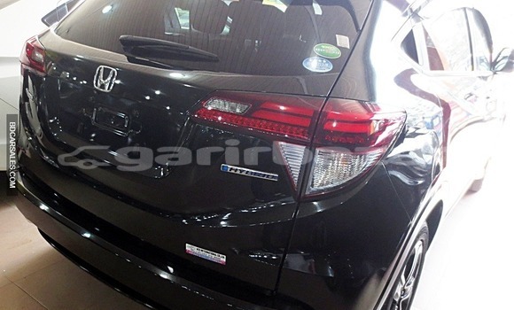 Buy Import Honda Vezel in Dhaka, Dhaka Buy Import Honda Vezel in Dhaka, Dhaka