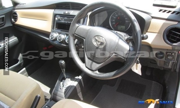 Buy Import Toyota Axio in Dhaka, Dhaka Buy Import Toyota Axio in Dhaka, Dhaka