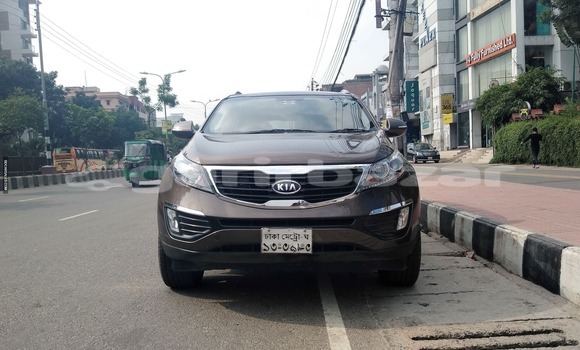 Buy Import Mercedes-Benz Sportage in Dhaka, Dhaka Buy Import Mercedes-Benz Sportage in Dhaka, Dhaka