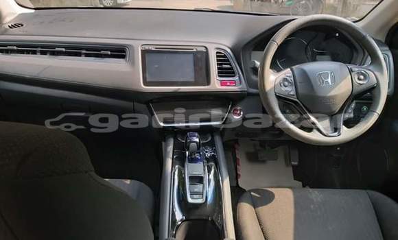 Buy Import Honda Vezel in Dhaka, Dhaka Buy Import Honda Vezel in Dhaka, Dhaka