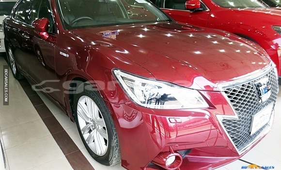 Buy Import Toyota Crown in Dhaka, Dhaka Buy Import Toyota Crown in Dhaka, Dhaka