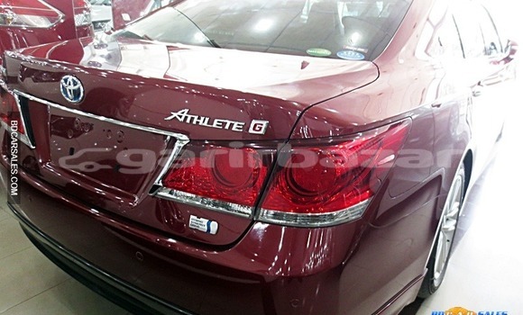 Buy Import Toyota Crown in Dhaka, Dhaka Buy Import Toyota Crown in Dhaka, Dhaka